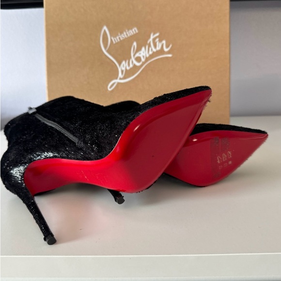 Authentic Christian Louboutin So Kate Bootie - Picture 5 of 6